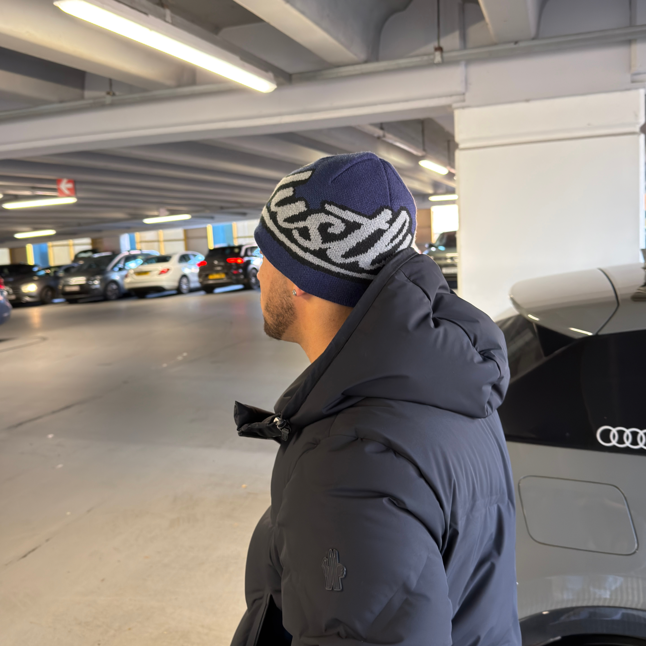 Signature Beanie - Navy